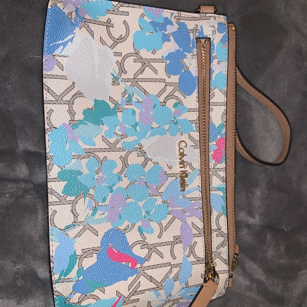 Calvin Klein Large Leather Wristlet